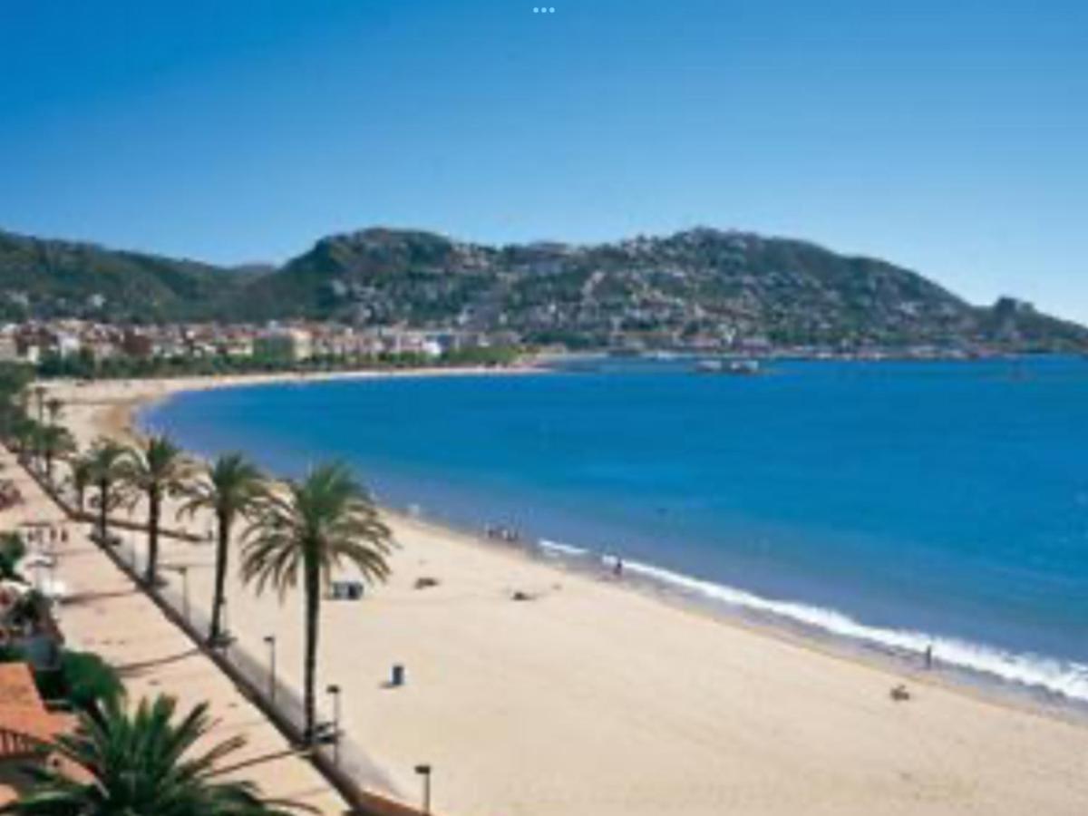 Bel Appartement Roses Plage Luaran gambar